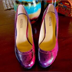 Kenneth Cole Reaction Snakeskin‎ Print Block Heel Pumps Purple Pink